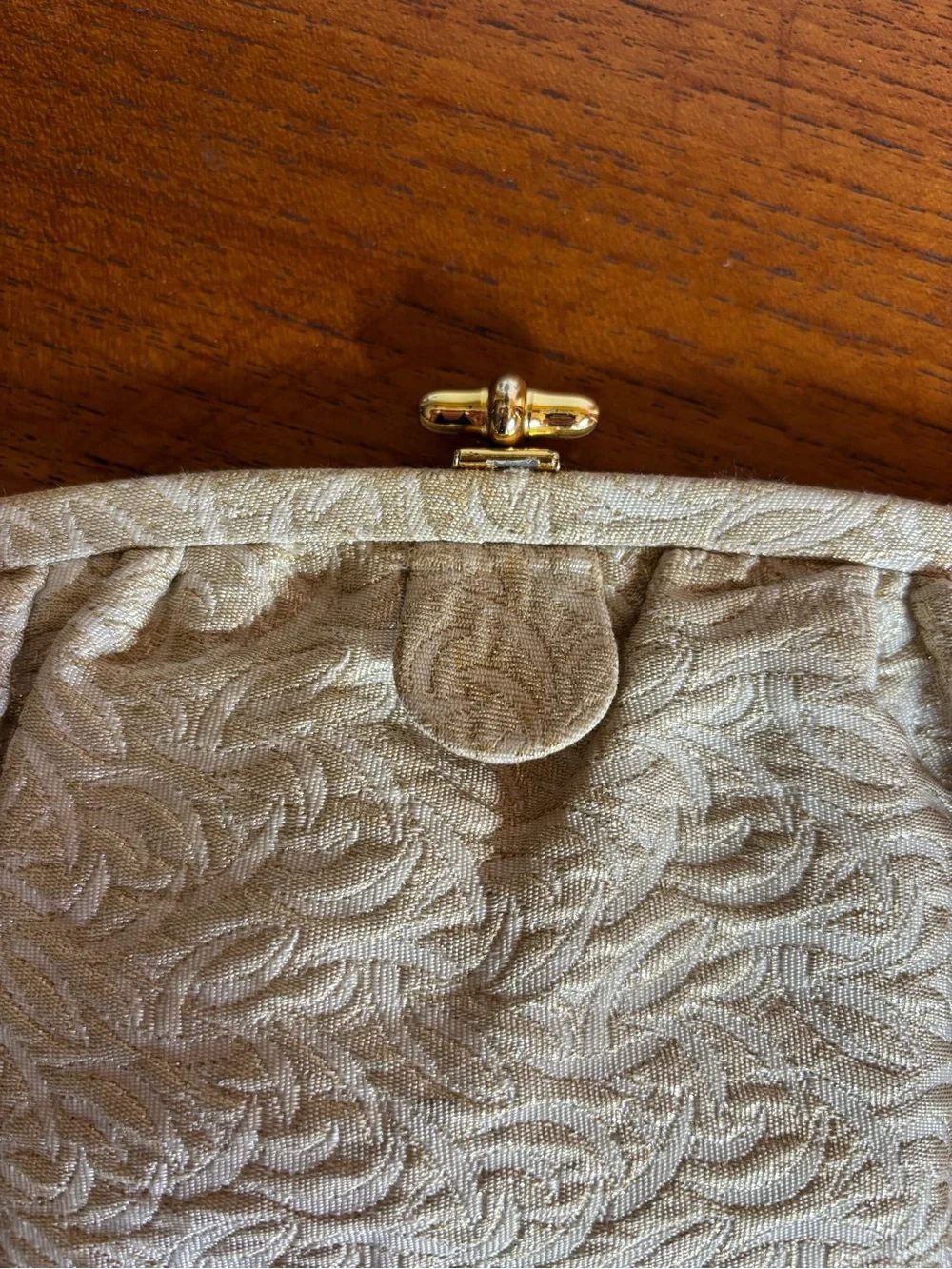 Vintage gold brocade clutch with locking clasp
